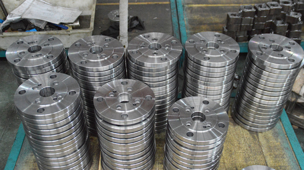 Flanges Stockyard / Flanges Shipping / Flanges Industry in India / Flanges Factory / Flanges Manufacturing Company
